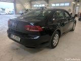  Volkswagen  Passat Volkswagen  2.0 TDI EVO 150 KM 6 biegów Essence 4d #2