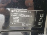  Volkswagen  Passat Volkswagen  2.0 TDI EVO 150 KM 6 biegów Essence 4d #4