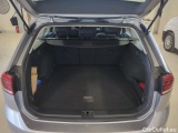  Volkswagen  Passat Volkswagen  Variant 1.5 TSI EVO 150 KM DSG Business 5d #9