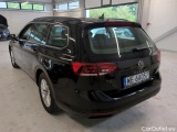  Volkswagen  Passat Volkswagen  Variant 2.0 TDI EVO 150 KM 6 biegów Business 5d #19