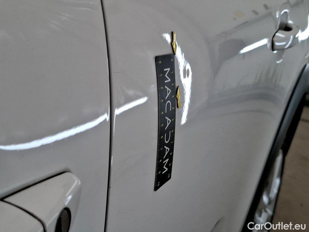  Citroen  C3 CITROEN  Société / 2016 / 5P / Berline PureTech 82 S&S BVM Feel Nav #46