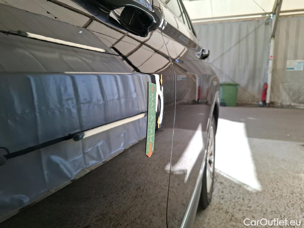  Volkswagen  Tiguan VOLKSWAGEN  / 2020 / 5P / SUV 2.0 TDI 150 DSG7 Life Business #5