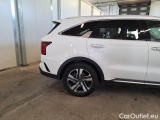  KIA  Sorento KIA  / 2020 / 5P / SUV 1.6 T-GDI HEV STYLE AUTO 2WD #68