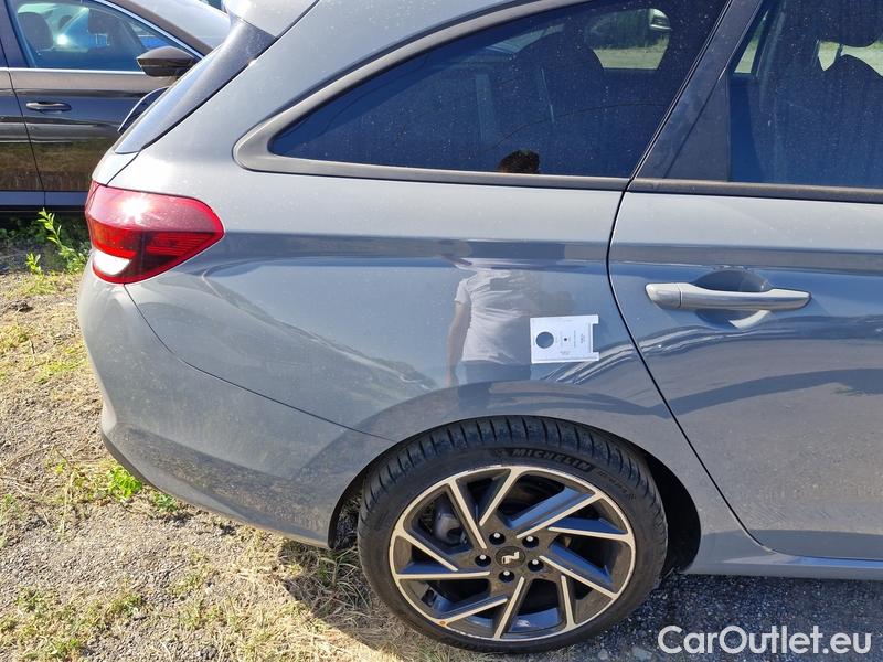  Hyundai  i30   cw (PD)(2017->)  kom.1.5T-GDI N Line AT 5d #29
