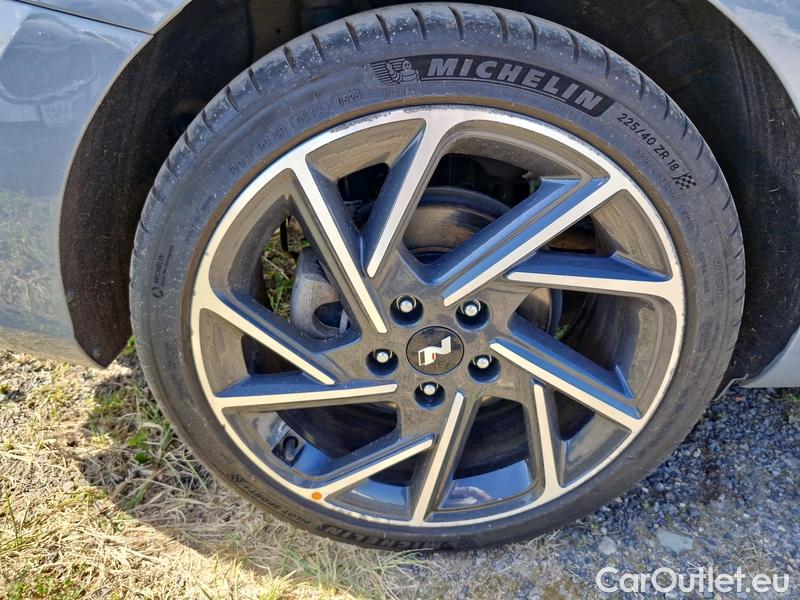  Hyundai  i30   cw (PD)(2017->)  kom.1.5T-GDI N Line AT 5d #30