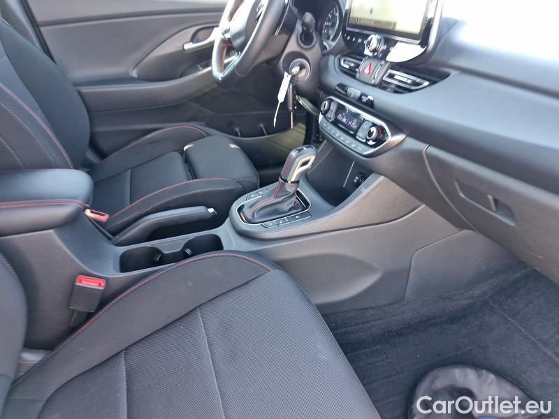  Hyundai  i30   cw (PD)(2017->)  kom.1.5T-GDI N Line AT 5d #36