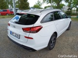 i30