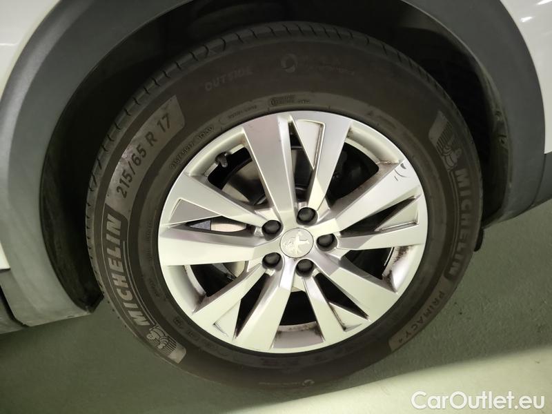  Peugeot  3008  (2016)  1.5BHDi 130 ACTIVE PACK #21