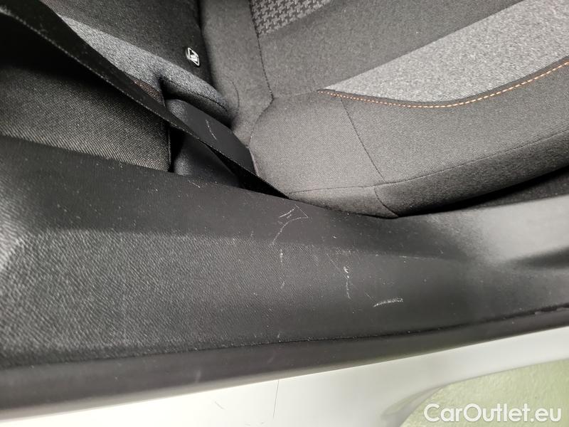 Peugeot  3008  (2016)  1.5BHDi 130 ACTIVE PACK #17