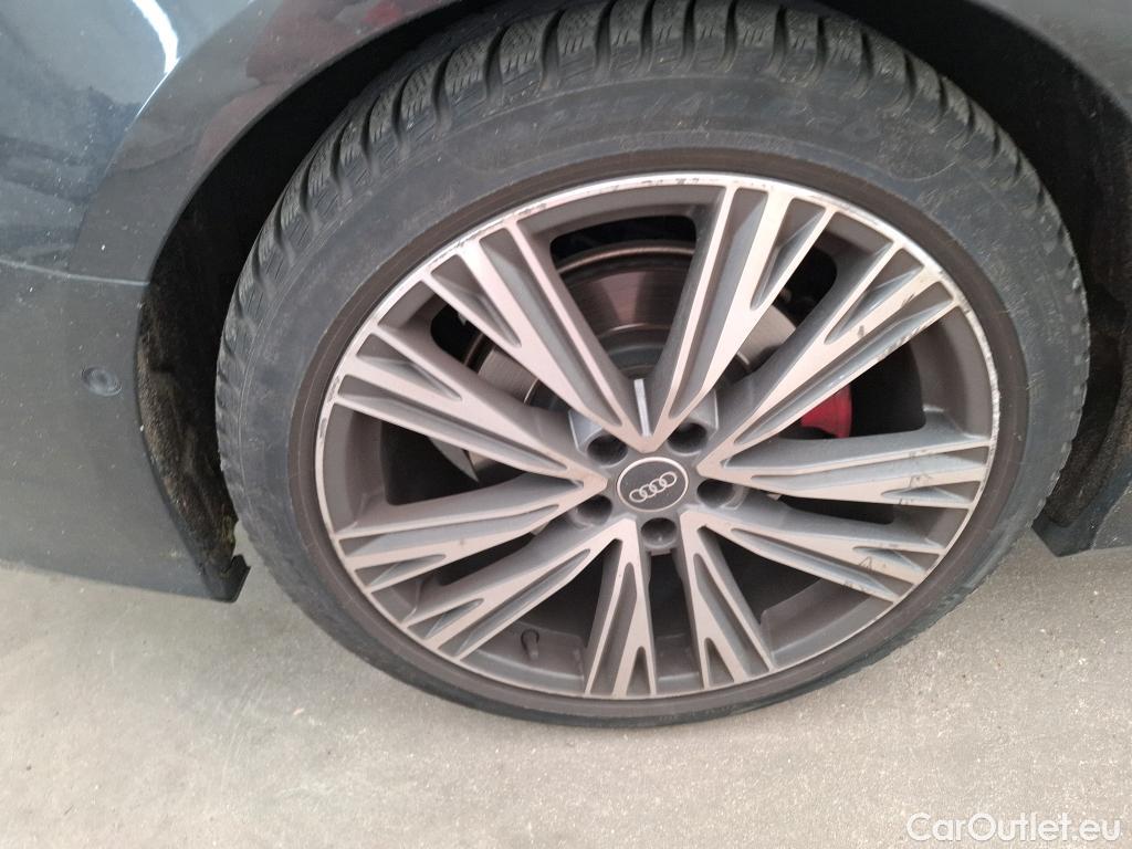 Audi  A6 AUDI  Avant / 2018 / 5P / Break 55 TFSI e quattro S tronic 7 Compétition #33