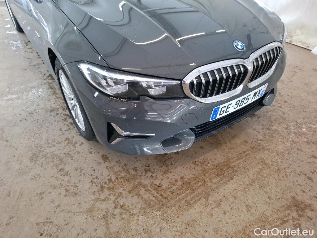 Bmw  Serie 3 BMW Série 3 Touring / 2019 / 5P / Break 320e 204ch Luxury BVA8 Hybride #14
