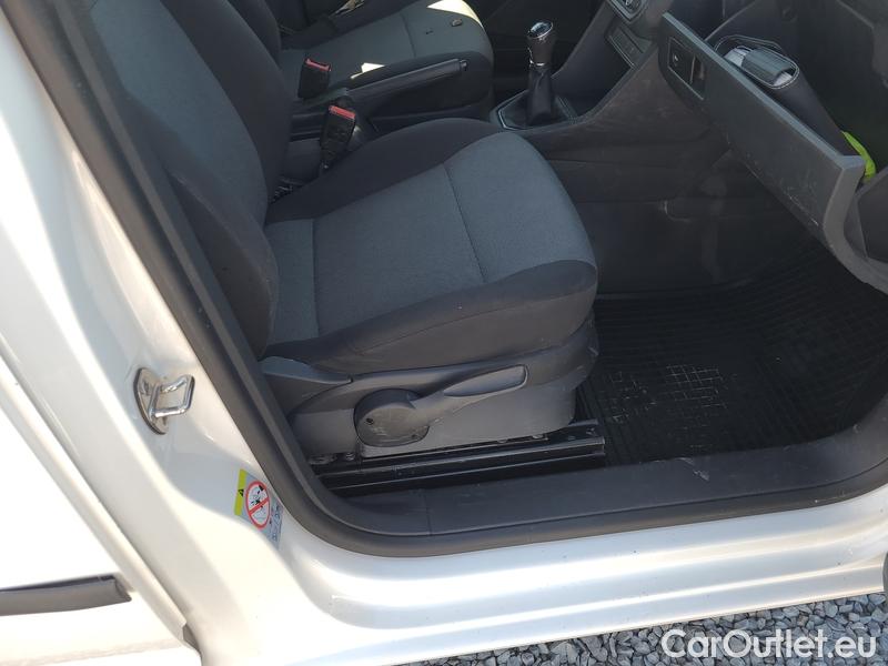  Volkswagen  Caddy  LCV/Combi  (2015->) Kom 2.0TDI110 Maxi BMT #35
