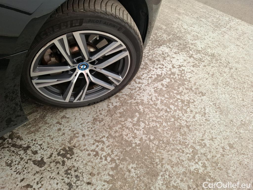  Bmw  Serie 4 BMW i4 / 2021 / 5P / Berline eDrive35 286ch Business Design #15