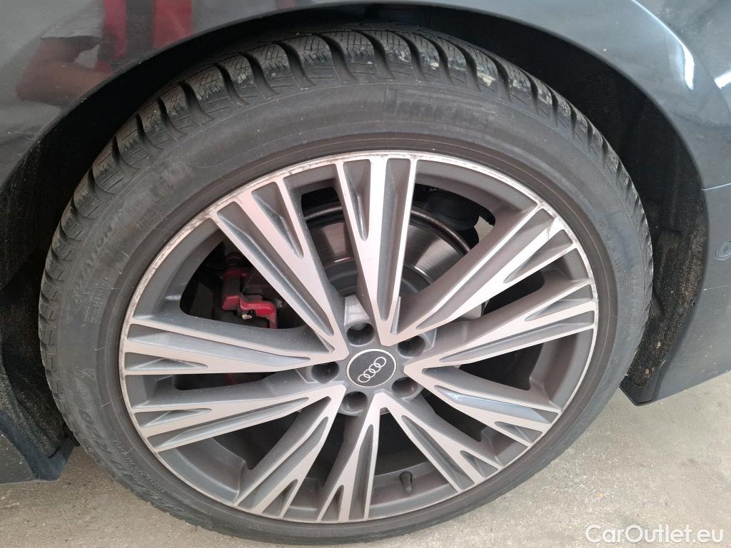  Audi  A6 AUDI  Avant / 2018 / 5P / Break 55 TFSI e quattro S tronic 7 Compétition #29