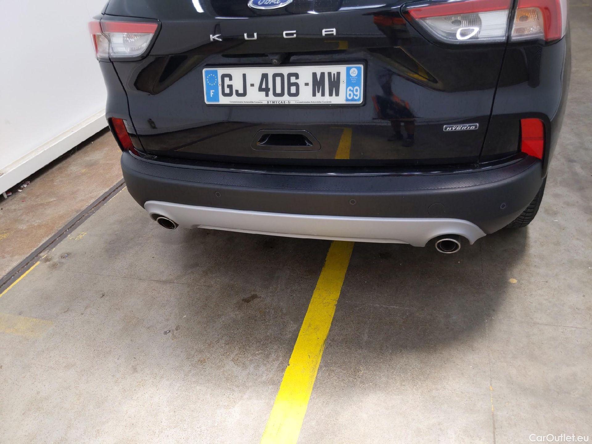  Ford  Kuga FORD  / 2019 / 5P / SUV 2.5 Dur 225 hybrid PHEV Pshift Titanium #24