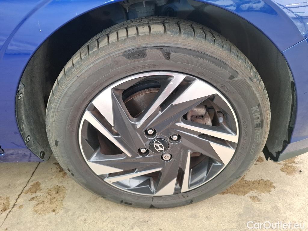  Hyundai  i20 HYUNDAI  / 2020 / 5P / Berline 1.0 T-GDI 100 HYBRID 48V Intuitive #6