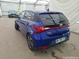 i20