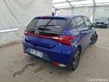 i20