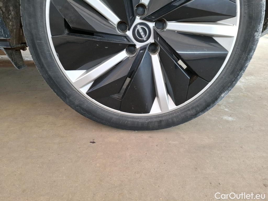  Nissan  Juke NISSAN  / 2019 / 5P / Crossover Hybrid 143 N-Design #33