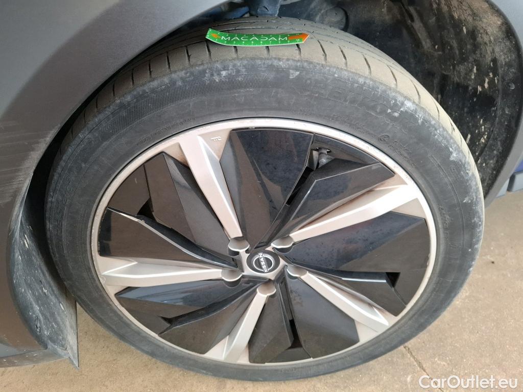  Nissan  Juke NISSAN  / 2019 / 5P / Crossover Hybrid 143 N-Design #5
