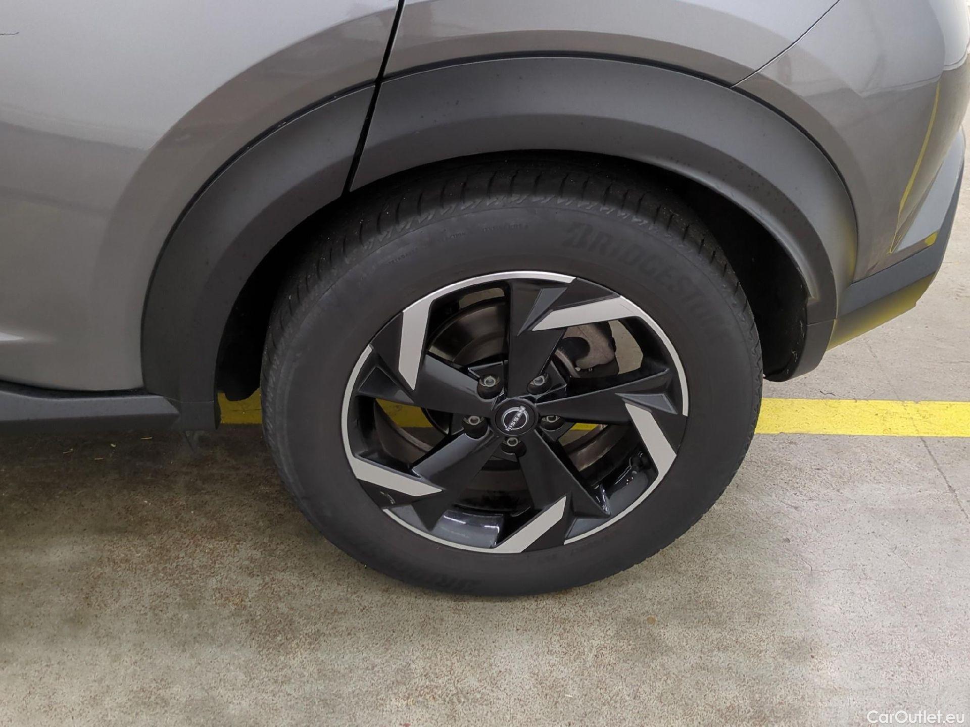  Nissan  Juke NISSAN  / 2019 / 5P / Crossover Hybrid 143 Business+ #22
