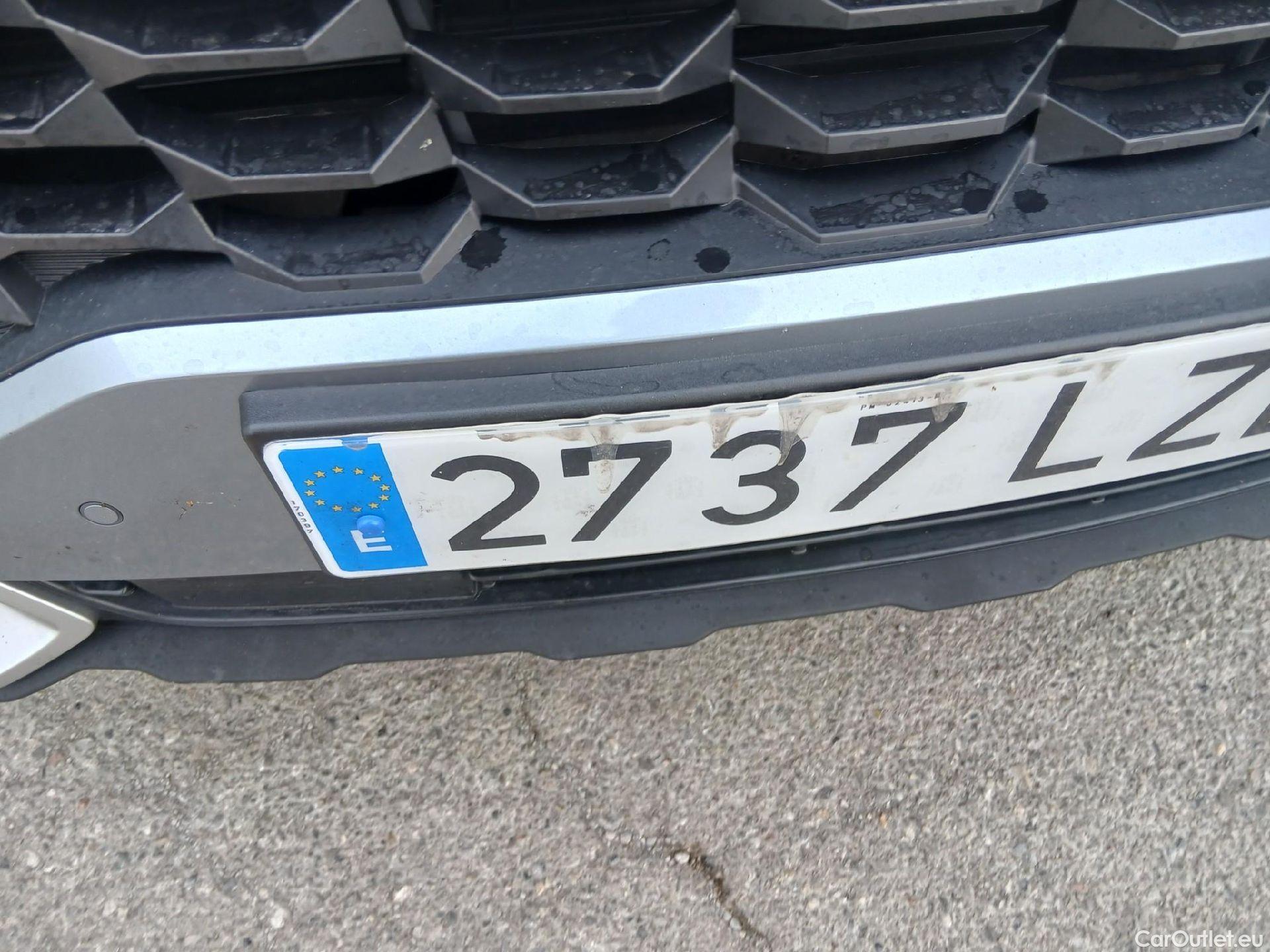  KIA  Sportage KIA  / 2022 / 5P / todoterreno 1.6 T-GDi HEV 171kW (230CV) Drive 4X2 #3