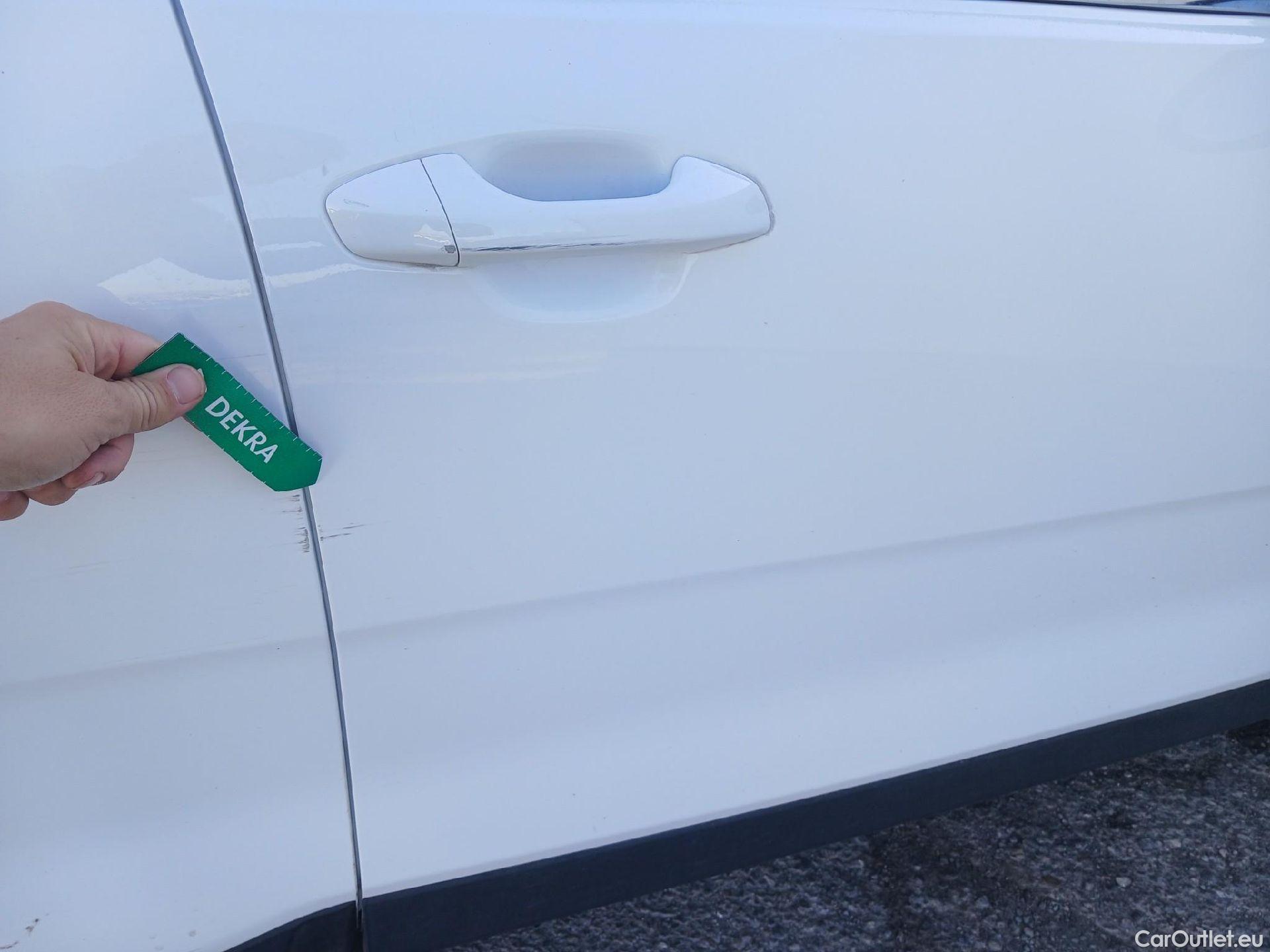  KIA  STONIC KIA  / 2017 / 5P / todoterreno 1.0 T-GDi 74kW (100CV) MHEV iMT Drive #22