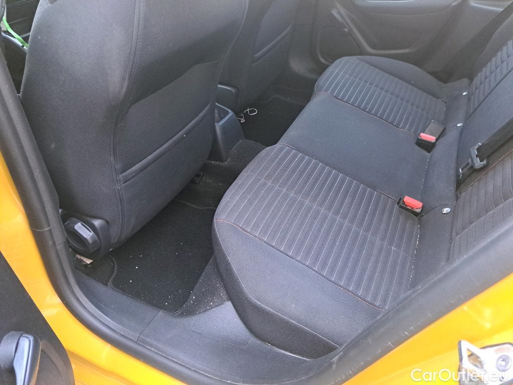  Peugeot  208 PEUGEOT  / 2019 / 5P / berlina con portón PureTech 55kW (75CV) Active #12