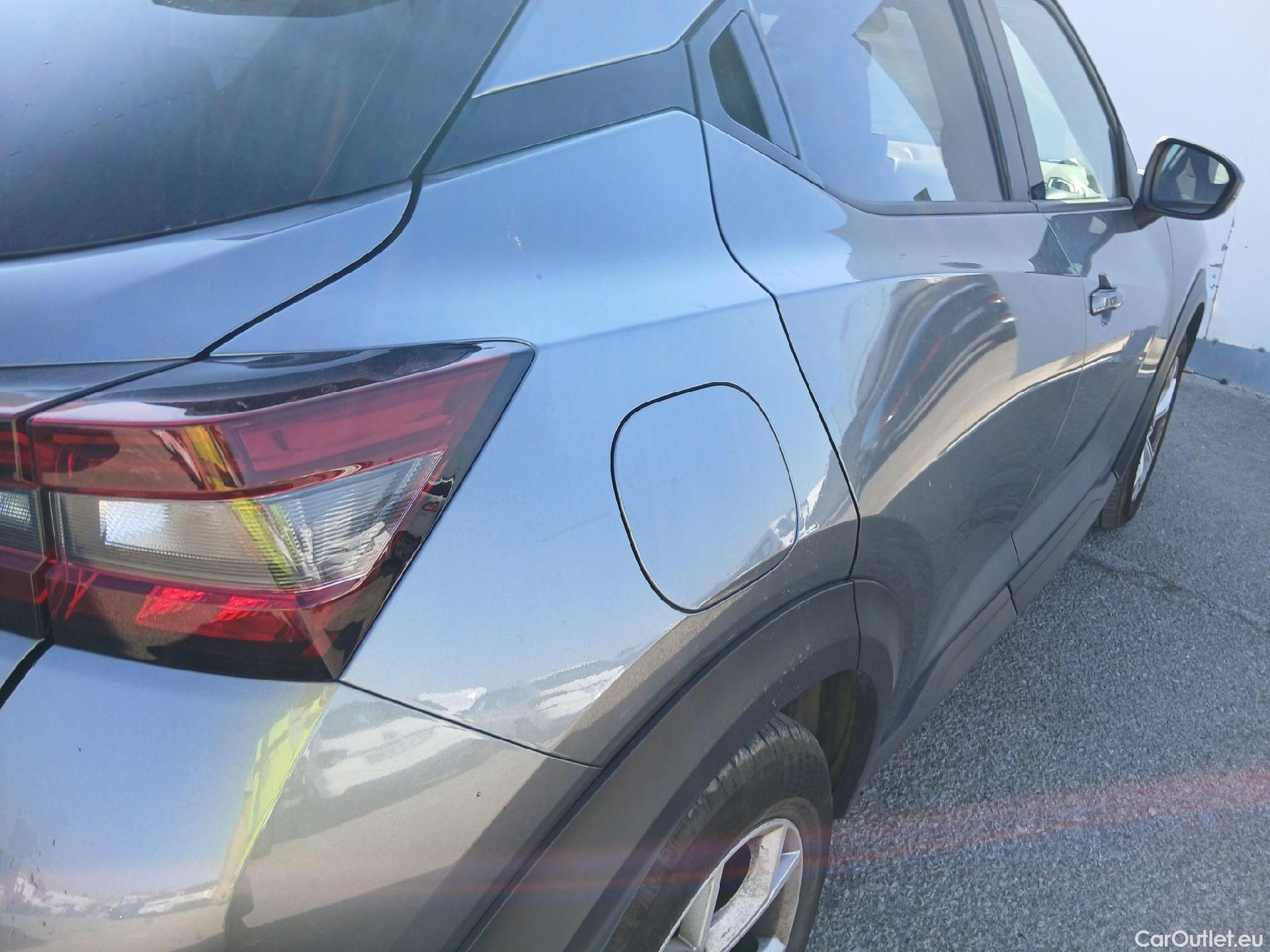  Nissan  Juke NISSAN  / 2019 / 5P / crossover DIG-T 84 kW (114 CV) DCT 7 V N-Connecta (AC2) #17