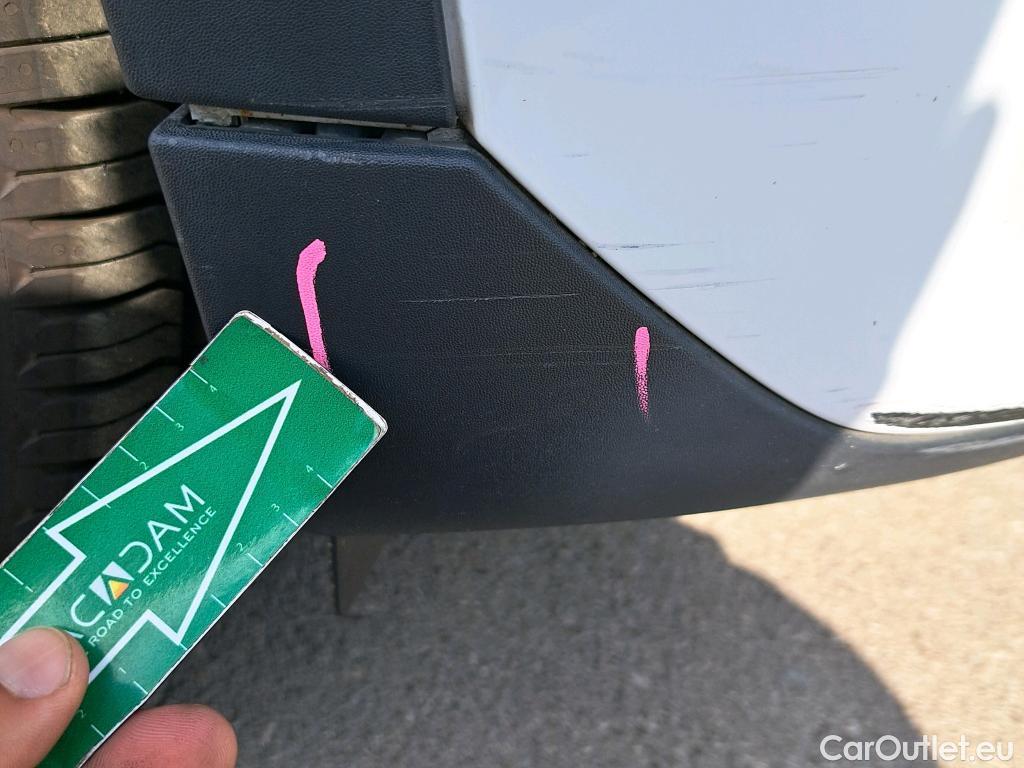  Mercedes  GLA MERCEDES-BENZ  / 2020 / 5P / todoterreno  200 D #14