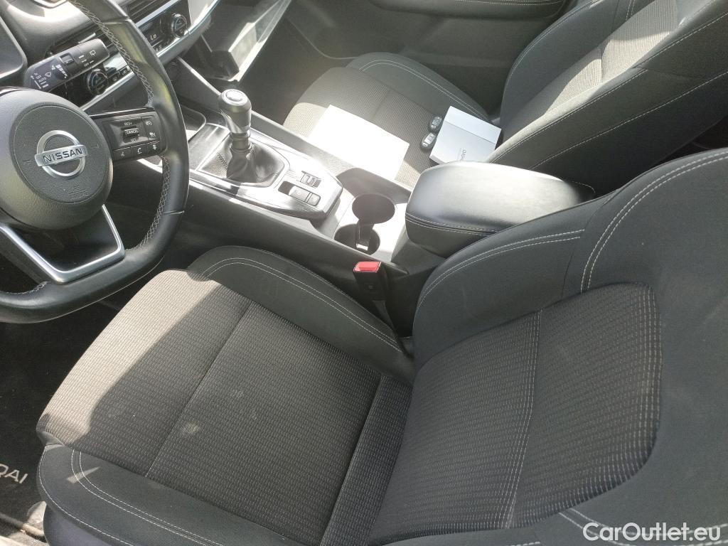  Nissan  Qashqai NISSAN  / 2021 / 5P / todoterreno DIG-T 103kW (140CV) mHEV 4x2 Acenta #4