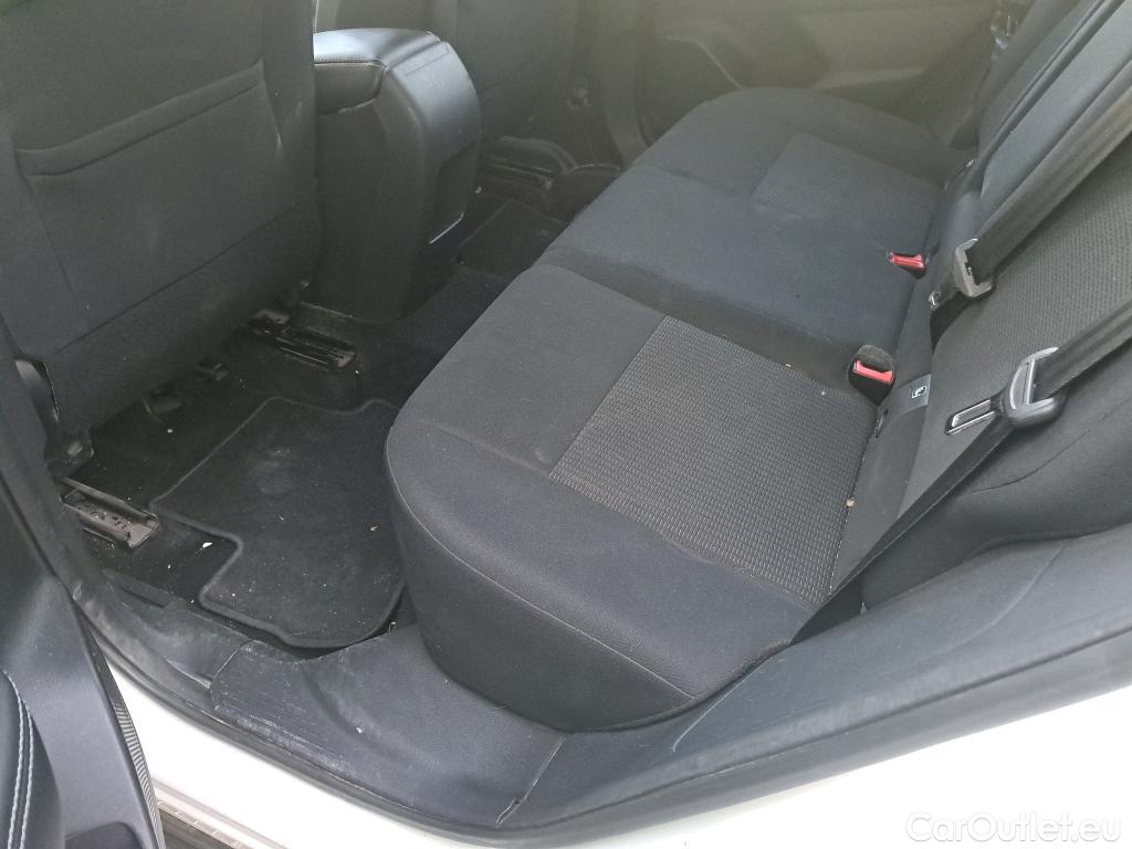  Nissan  Qashqai NISSAN  / 2021 / 5P / todoterreno DIG-T 103kW (140CV) mHEV 4x2 Acenta #6