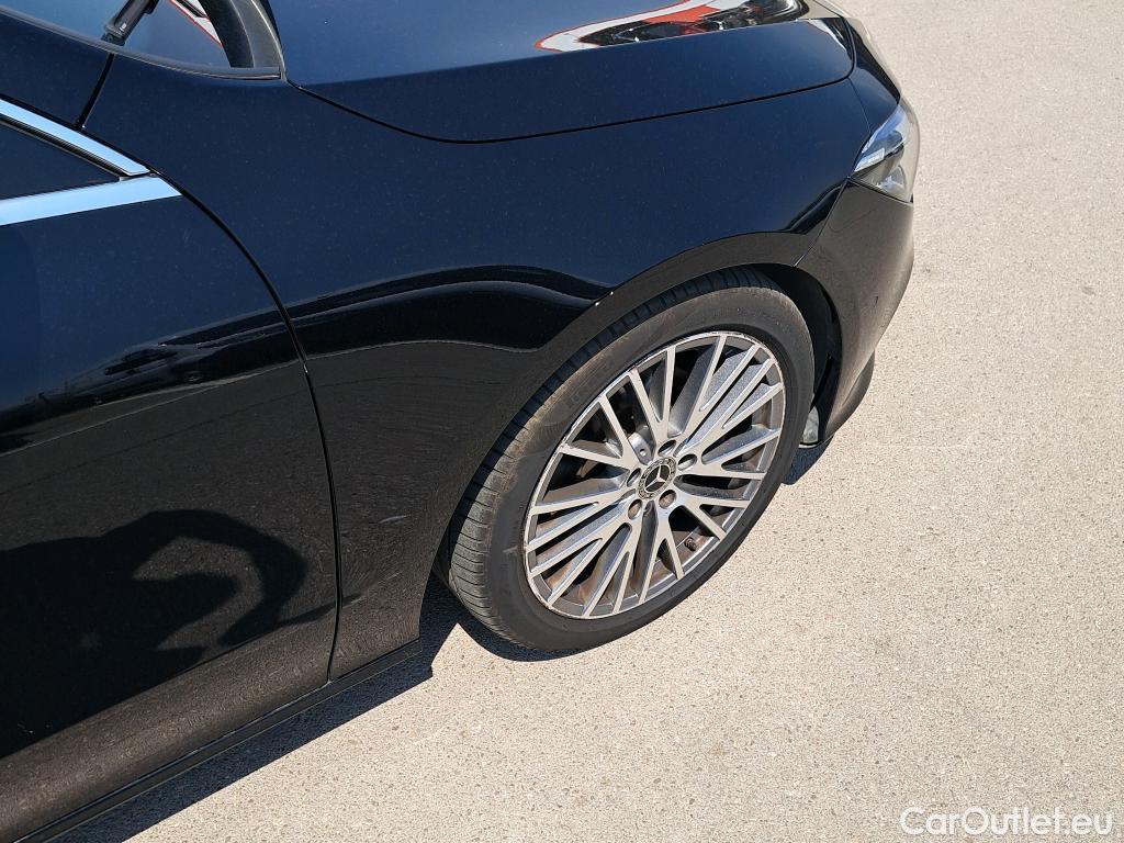  Mercedes  CLA-Klasse MERCEDES-BENZ CLA / 2019 / 4P / coupé CLA 200 D DCT #23