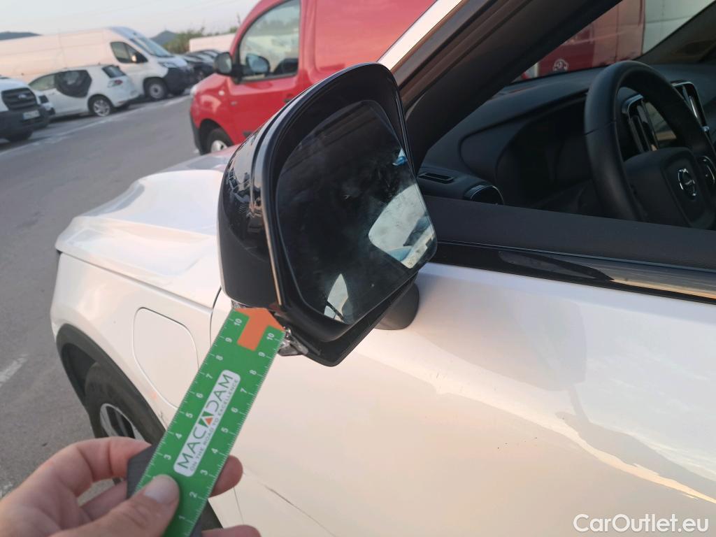 Volvo  XC 40 VOLVO XC40 / 2021 / 5P / todoterreno 1.5 T5 Recharge PHEV Plus Dark Auto #4