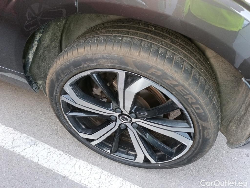  Volvo  XC60 VOLVO  / 2017 / 5P / todoterreno 2.0 B4 D AWD Plus Dark Auto #7
