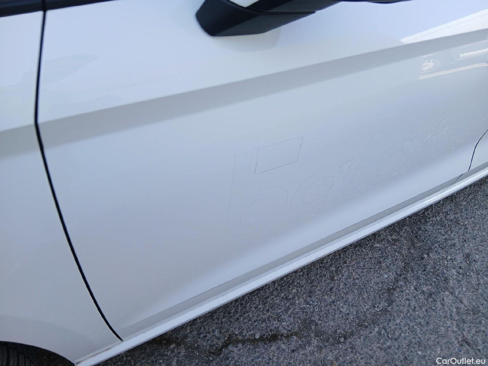  Seat  Ibiza SEAT  / 2017 / 5P / berlina con portón 1.0 TSI 81kW (110CV) Style Plus (AC2) #8