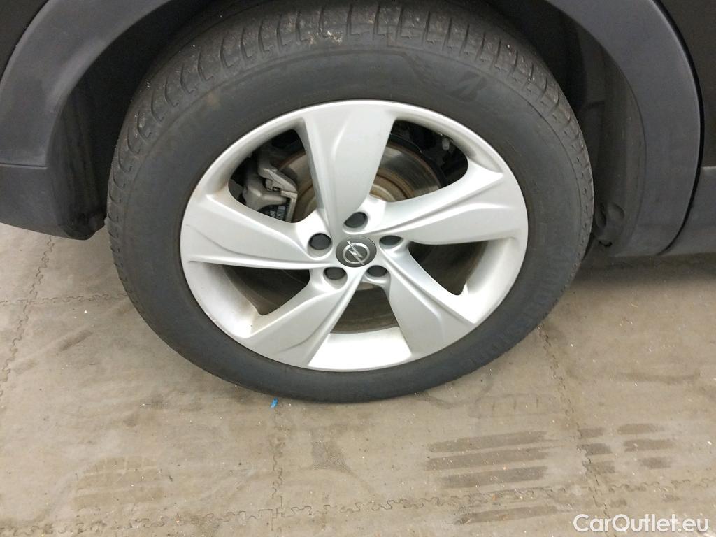  Opel   Grandland X OPEL PHEV / 2017 / 5P / todoterreno 1.6 Turbo Edition Auto 4x2 #13