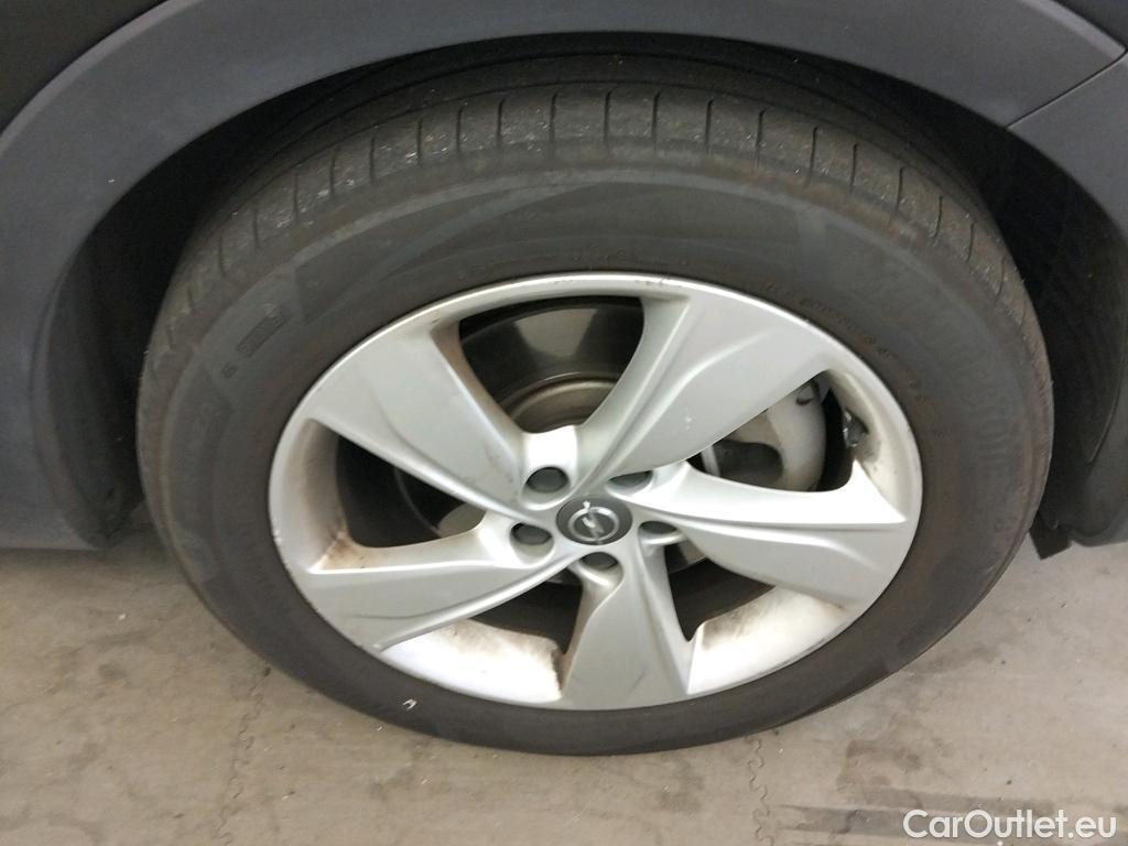  Opel   Grandland X OPEL PHEV / 2017 / 5P / todoterreno 1.6 Turbo Edition Auto 4x2 #5