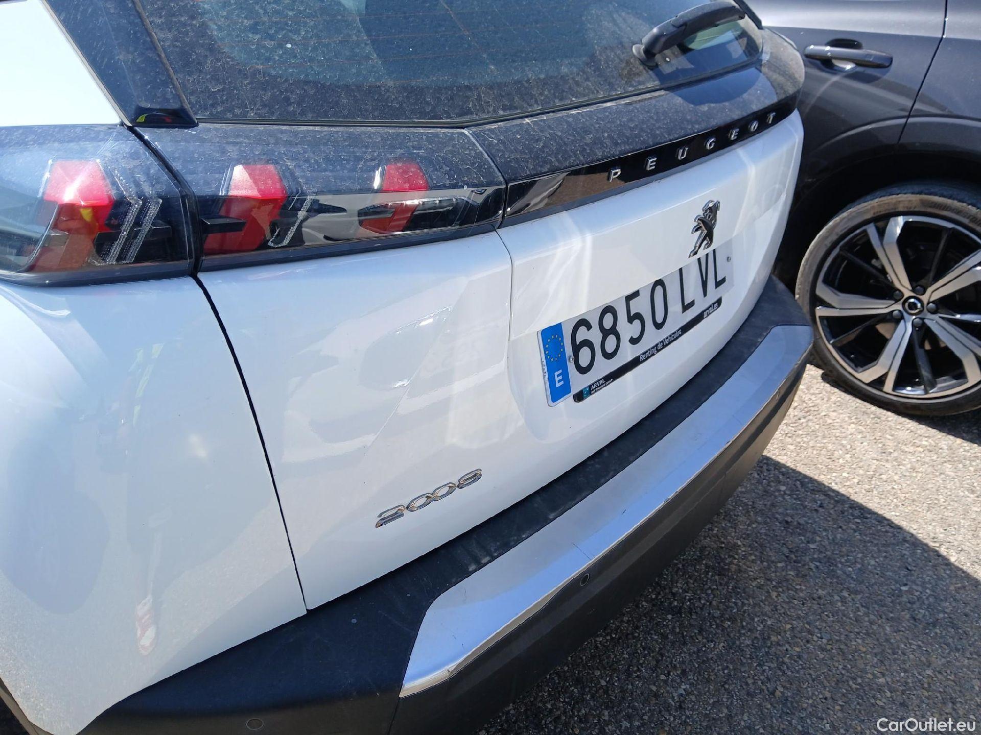  Peugeot  2008 PEUGEOT  / 2019 / 5P / todoterreno Active Puretech 100 S&S BVM6 #16