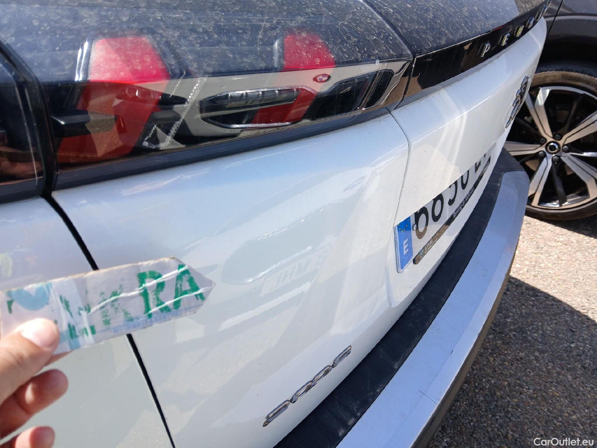  Peugeot  2008 PEUGEOT  / 2019 / 5P / todoterreno Active Puretech 100 S&S BVM6 #14
