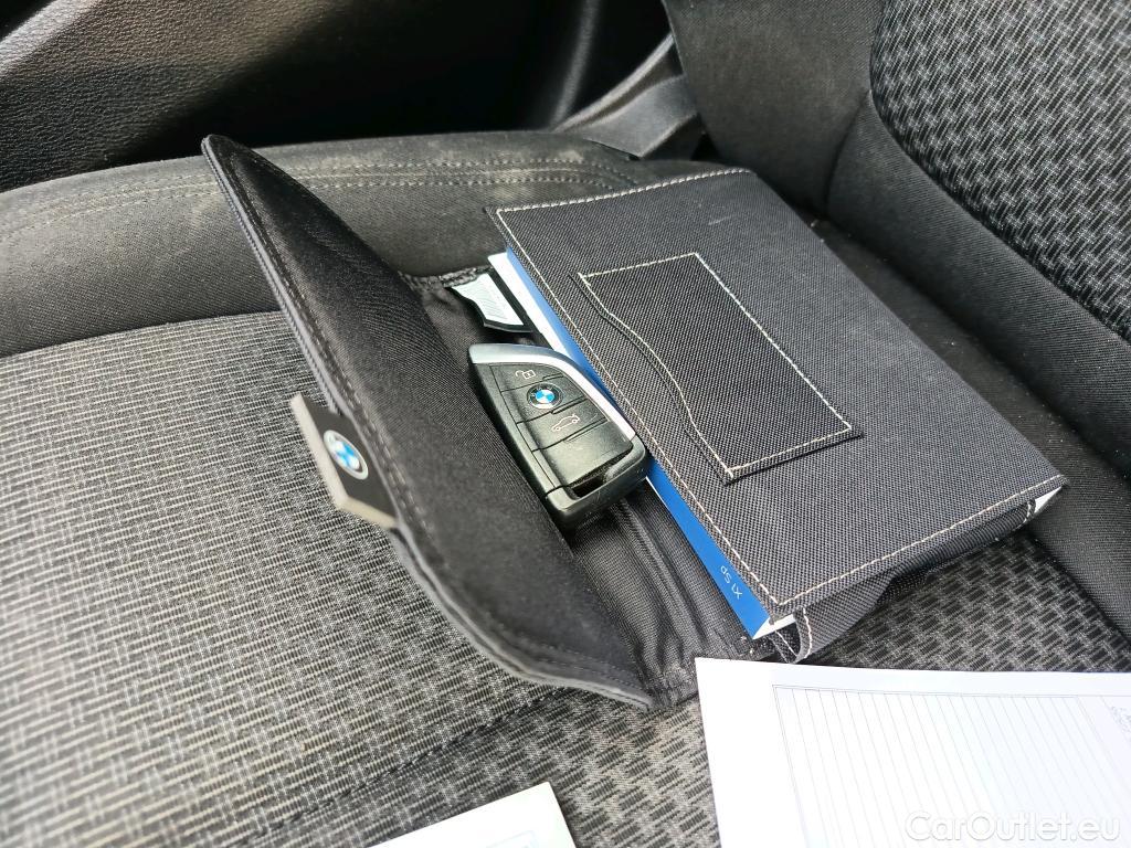  Bmw  X1 BMW  / 2019 / 5P / todoterreno sDrive18dA Corporate #4
