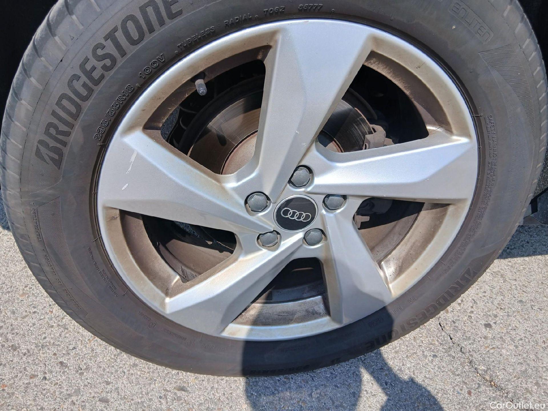  Audi  Q3 AUDI  / 2018 / 5P / todoterreno Advanced 35 TDI 110kW (150CV) S tronic (AC7) #27