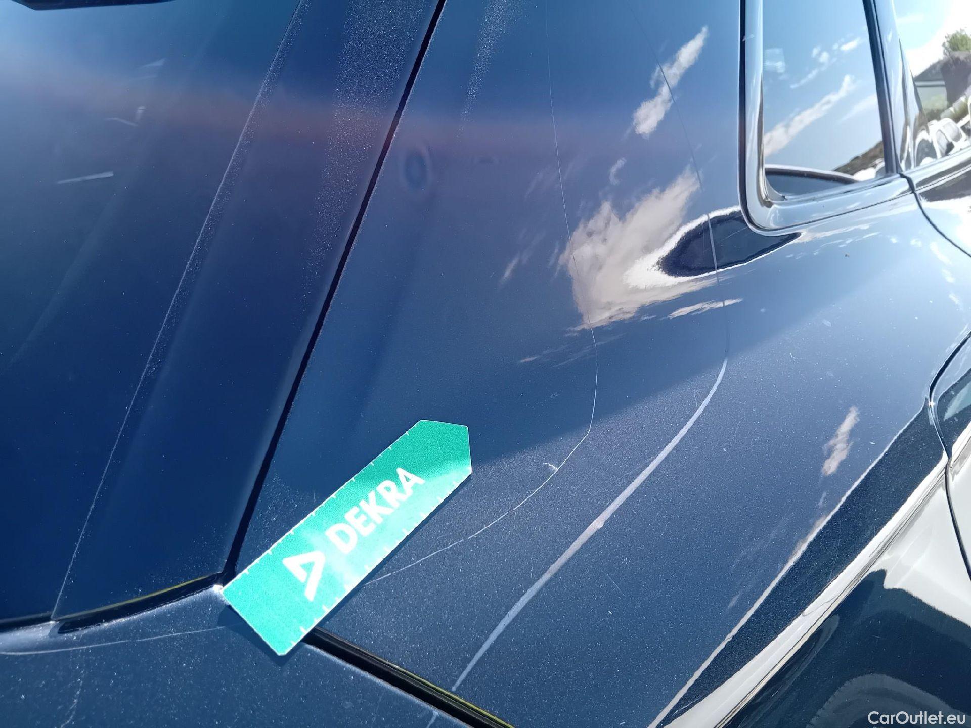  Audi  Q5 AUDI  / 2016 / 5P / todoterreno Design 40 TDI 140kW quattro S tronic #32