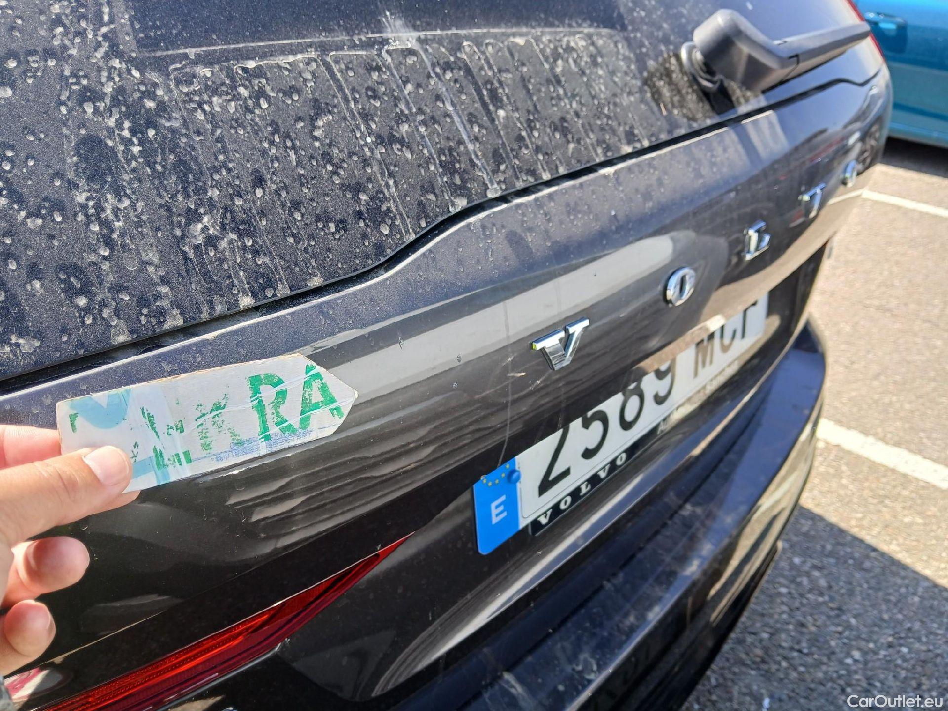  Volvo  XC60 VOLVO  / 2017 / 5P / todoterreno 2.0 T6 AWD Recharge R-Design Auto #12