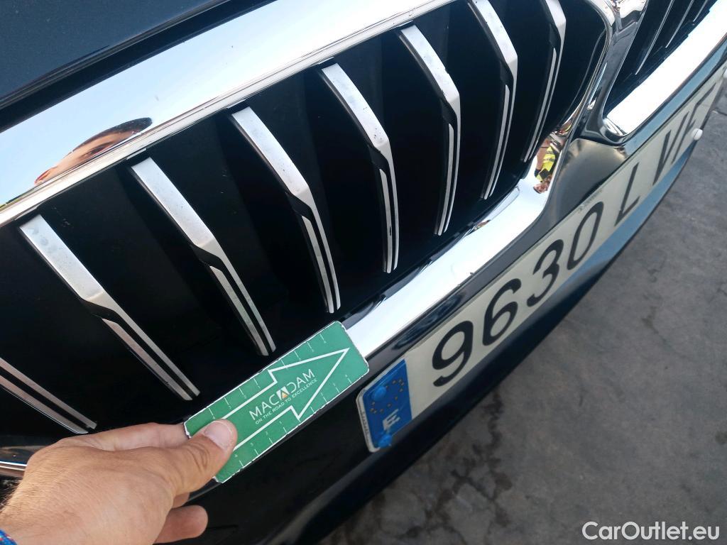  Bmw  Serie 5 BMW  / 2020 / 5P / familiar 520dA Touring #PAQUETE DEPORTIVO M# #6
