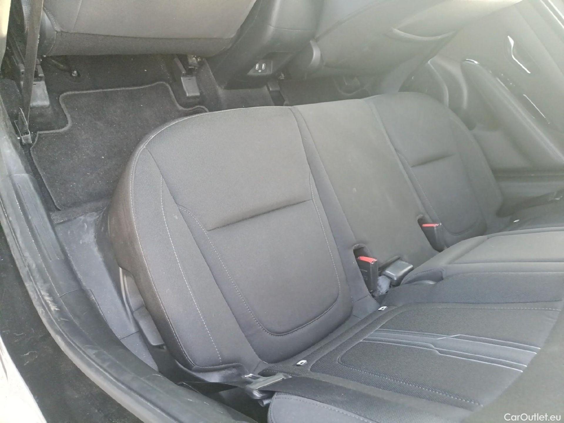  Hyundai  Tucson HYUNDAI  / 2020 / 5P / todoterreno 1.6 TGDI 169kW HEV Tecno Sky Auto #2