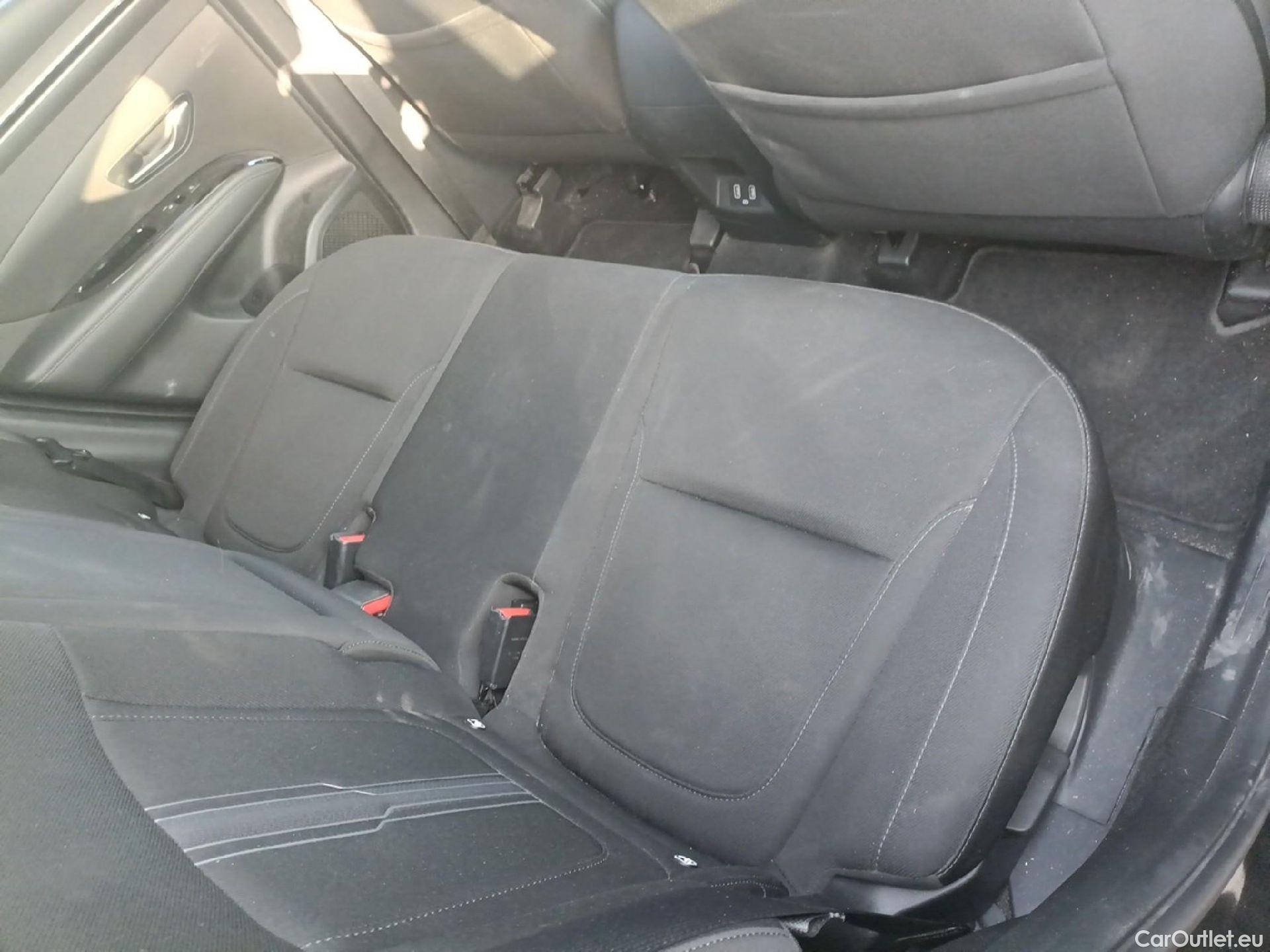  Hyundai  Tucson HYUNDAI  / 2020 / 5P / todoterreno 1.6 TGDI 169kW HEV Tecno Sky Auto #3