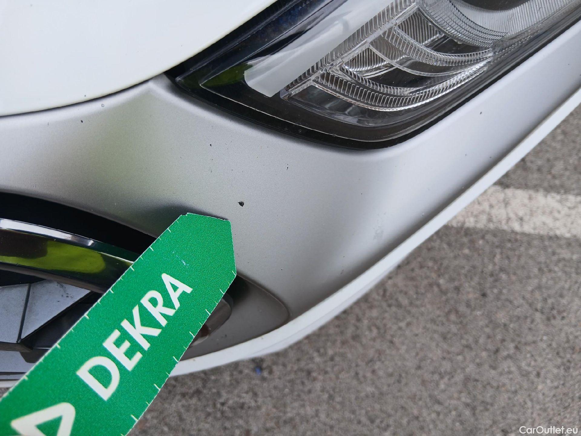 Hyundai   Ioniq HYUNDAI / 2019 / 5P / berlina con portón 1.6 GDI PHEV Klass DCT #6