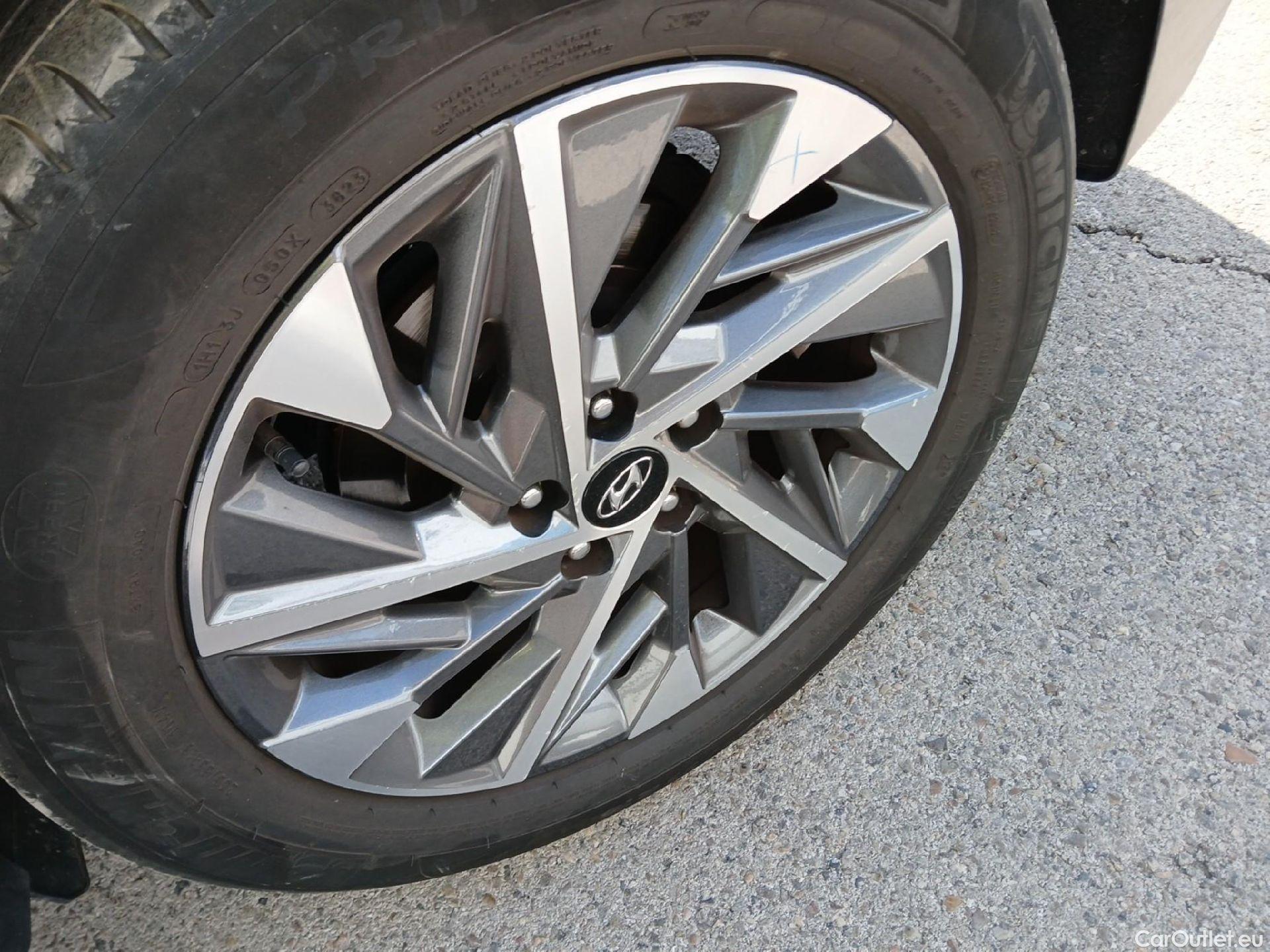  Hyundai  Tucson HYUNDAI  / 2020 / 5P / todoterreno 1.6 TGDI 110kW (150CV) 48V Tecno 2C #14