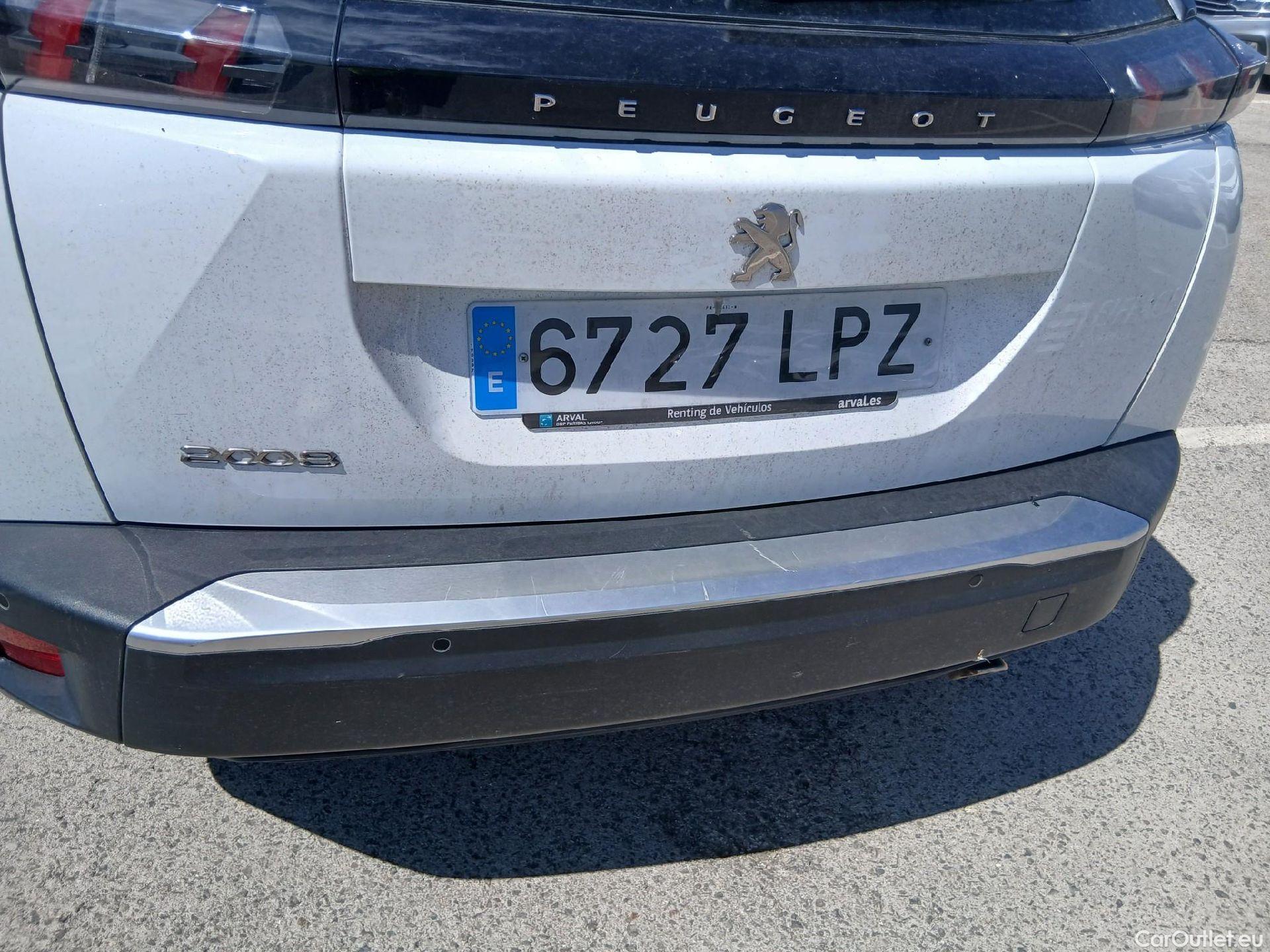  Peugeot  2008 PEUGEOT  / 2019 / 5P / todoterreno Active BlueHDI 81kW (110CV) #20